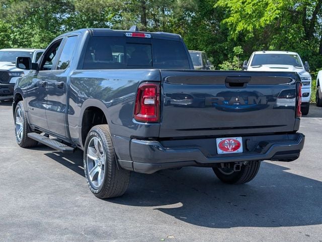 2026 RAM 1500 RAM 1500 EXPRESS QUAD CAB 4X2 6'4' BOX