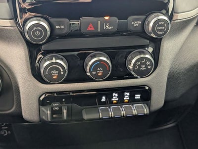 2025 RAM 1500 Tradesman Crew Cab 4x4 5'7' Box