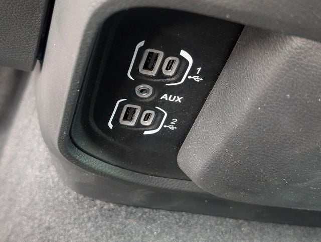 2026 RAM 1500 RAM 1500 EXPRESS CREW CAB 4X4 5'7' BOX