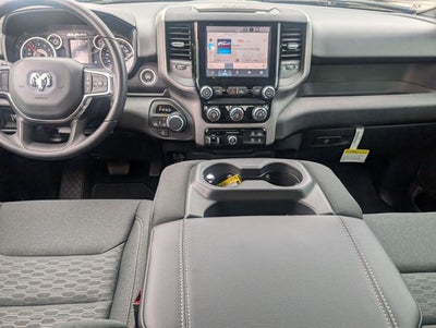 2026 RAM 1500 RAM 1500 EXPRESS CREW CAB 4X4 5'7' BOX