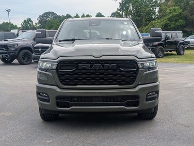 2026 RAM 1500 RAM 1500 EXPRESS CREW CAB 4X4 5'7' BOX