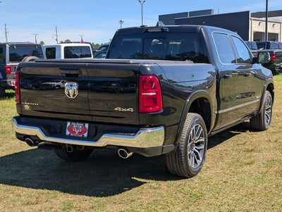 2026 RAM Ram 1500 RAM 1500 LIMITED CREW CAB 4X4 5'7' BOX