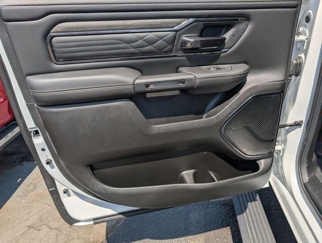 2026 RAM 1500 RAM 1500 LIMITED CREW CAB 4X4 5'7' BOX