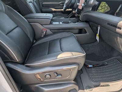 2026 RAM 1500 RAM 1500 LIMITED CREW CAB 4X4 5'7' BOX