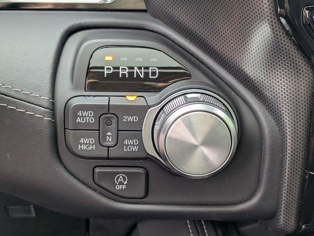 2026 RAM 1500 RAM 1500 LIMITED CREW CAB 4X4 5'7' BOX