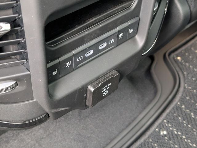 2026 RAM 1500 RAM 1500 LIMITED CREW CAB 4X4 5'7' BOX