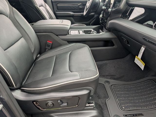 2026 RAM 1500 RAM 1500 LIMITED CREW CAB 4X4 5'7' BOX
