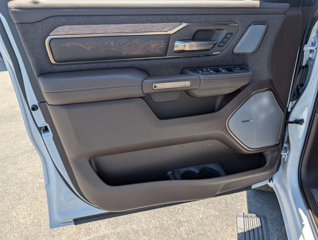 2026 RAM 1500 RAM 1500 LIMITED LONGHORN CREW CAB 4X4 5'7' BOX