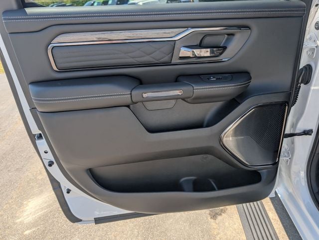 2026 RAM 1500 RAM 1500 LIMITED CREW CAB 4X4 5'7' BOX