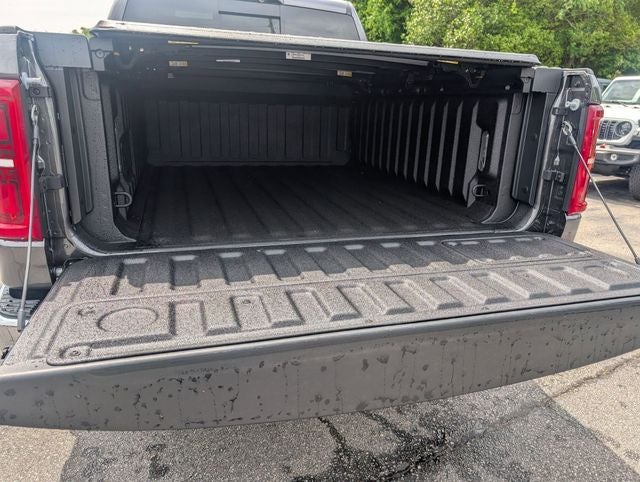 2026 RAM 1500 RAM 1500 LIMITED LONGHORN CREW CAB 4X4 5'7' BOX