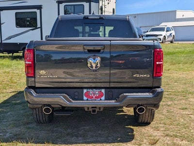 2026 RAM Ram 1500 RAM 1500 LIMITED CREW CAB 4X4 5'7' BOX