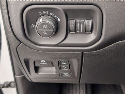 2026 RAM 1500 RAM 1500 LIMITED CREW CAB 4X4 5'7' BOX