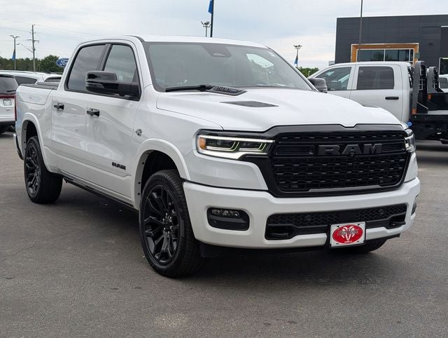 2026 RAM 1500 RAM 1500 LIMITED CREW CAB 4X4 5'7' BOX