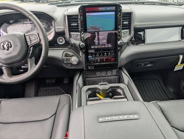 2026 RAM 1500 RAM 1500 LIMITED CREW CAB 4X4 5'7' BOX