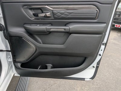 2026 RAM 1500 RAM 1500 LIMITED CREW CAB 4X4 5'7' BOX
