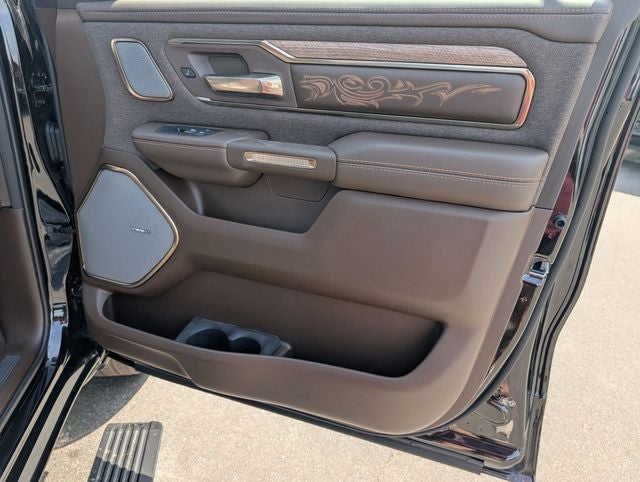 2026 RAM 1500 RAM 1500 LIMITED LONGHORN CREW CAB 4X4 5'7' BOX