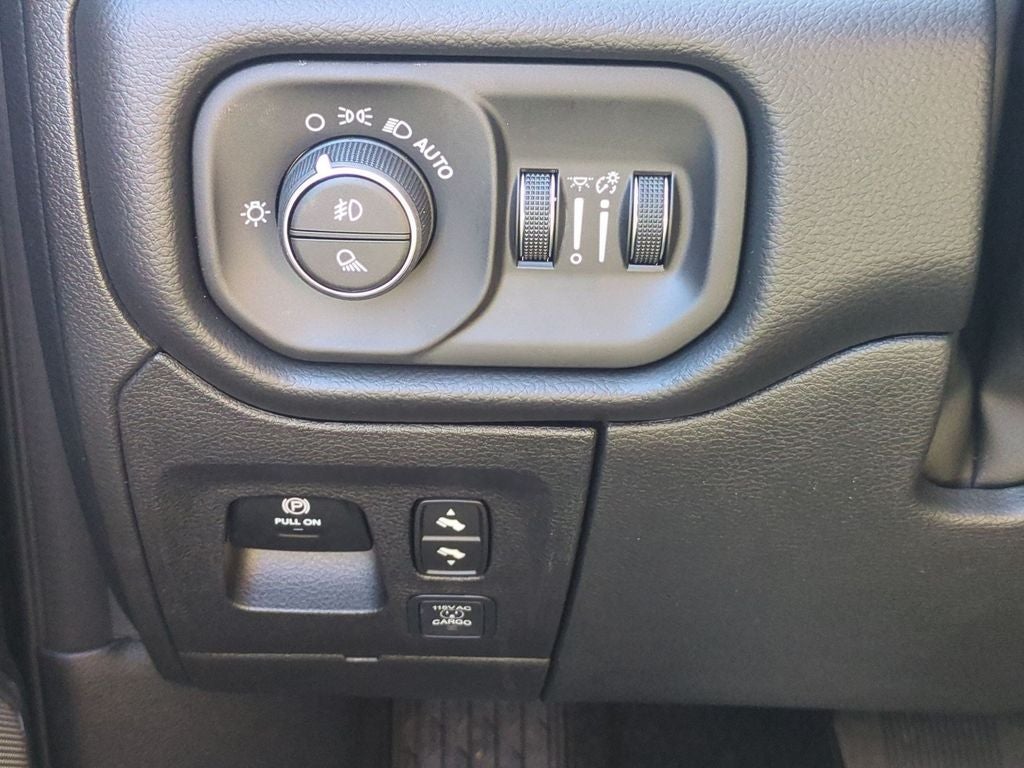 2027 RAM 1500 Laramie