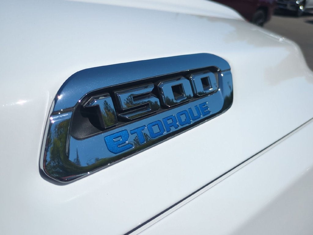 2027 RAM 1500 Laramie