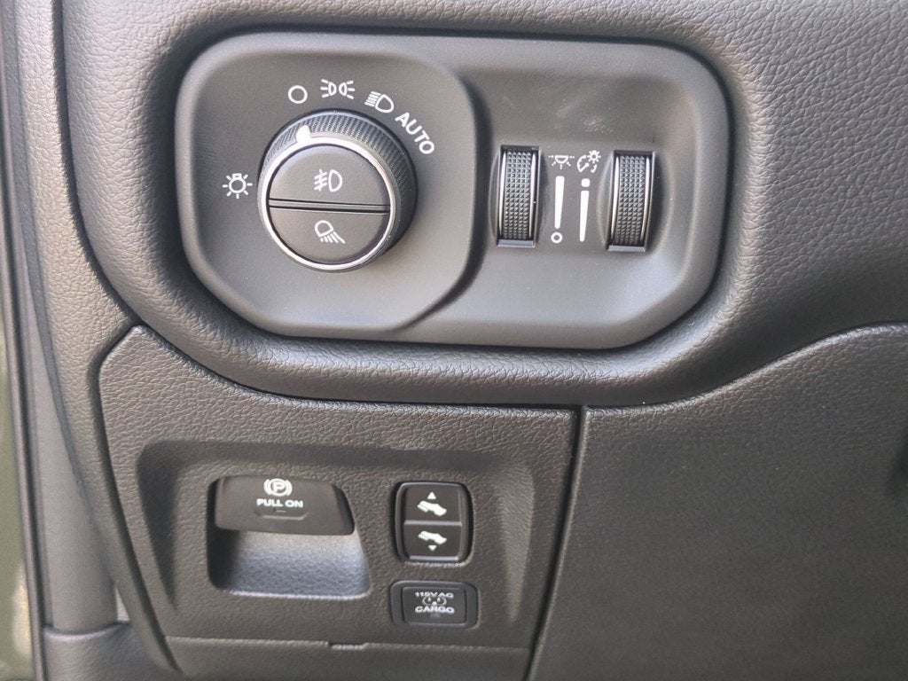 2027 RAM 1500 Laramie