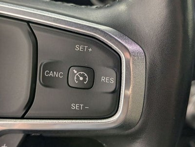 2020 RAM 1500 Laramie Crew Cab 4x4 5'7' Box