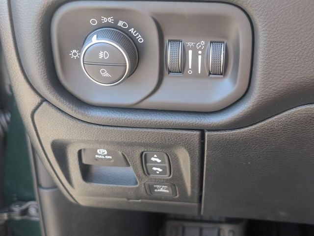 2026 RAM 1500 RAM 1500 REBEL CREW CAB 4X4 5'7' BOX