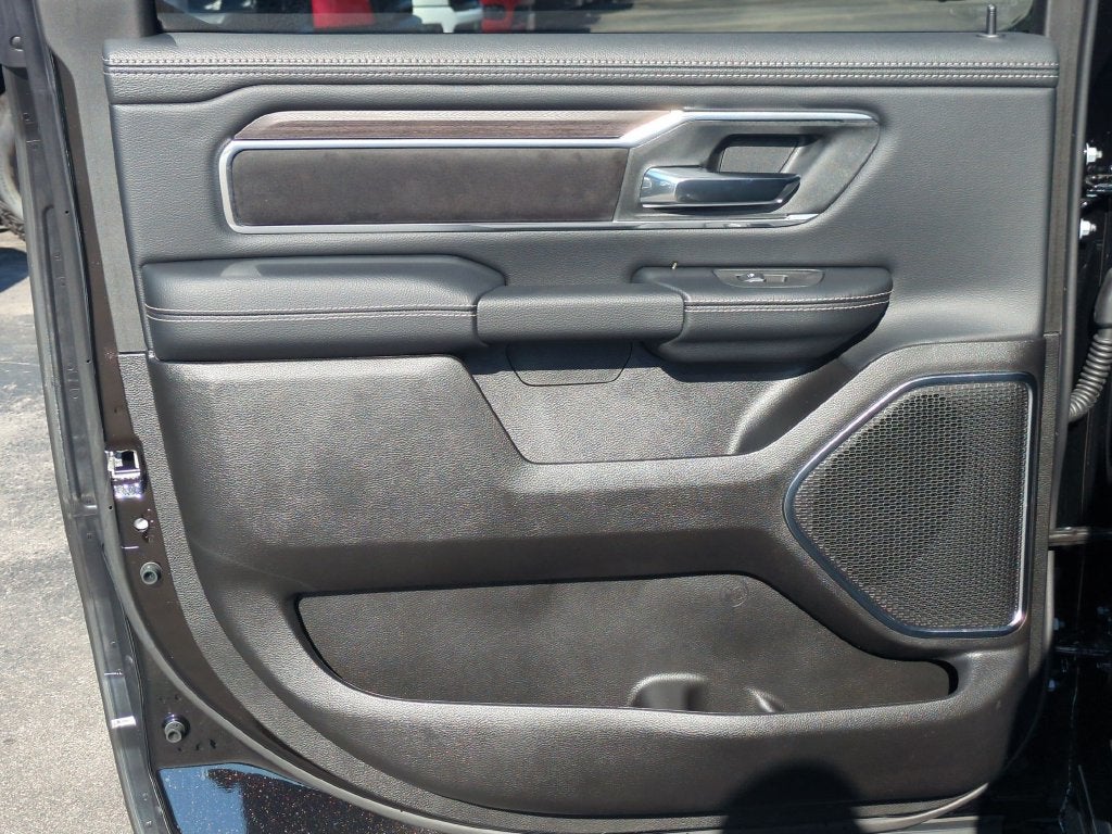 2027 RAM 1500 Laramie