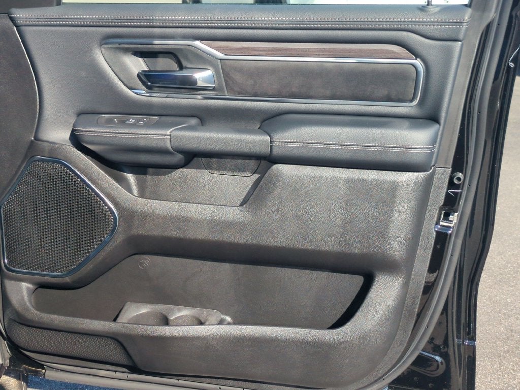 2027 RAM 1500 Laramie