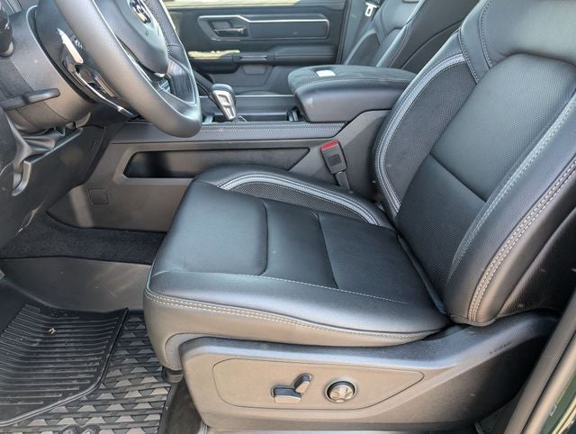 2026 RAM 1500 RAM 1500 RHO CREW CAB 4X4 5'7' BOX