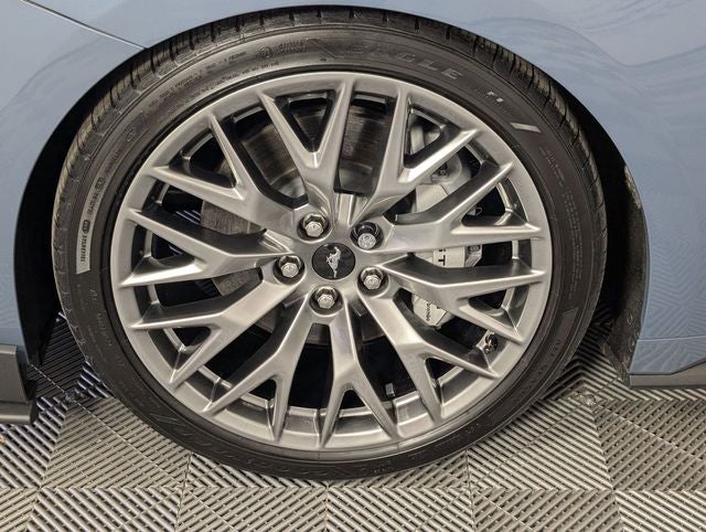 2025 Ford Mustang GT Premium Fastback