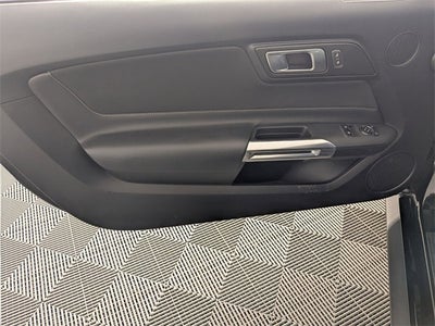 2022 Ford Mustang EcoBoost