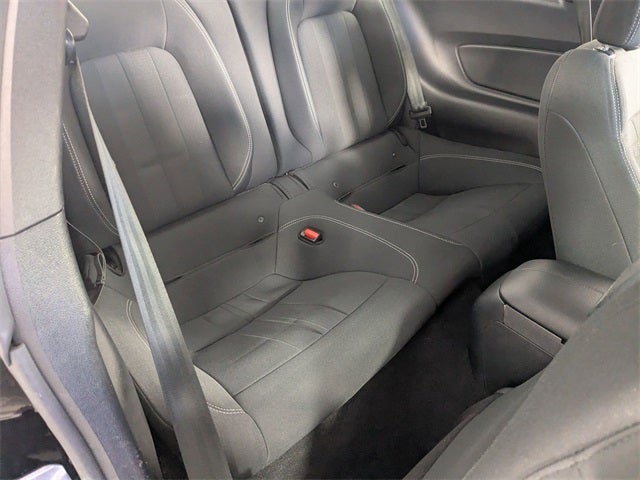 2022 Ford Mustang EcoBoost