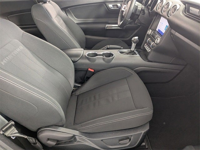 2022 Ford Mustang EcoBoost