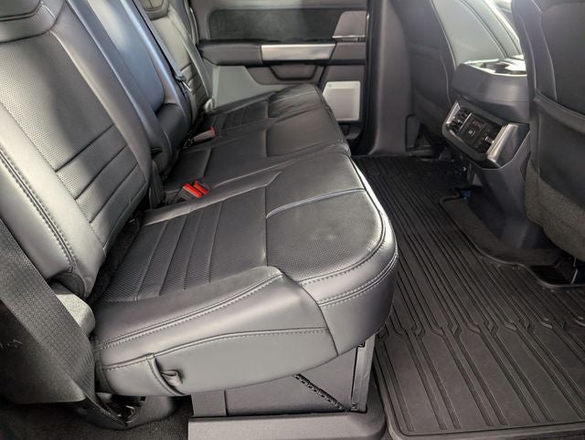 2025 Ford F-250SD Platinum