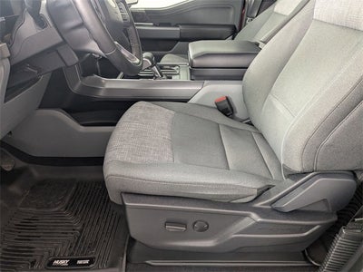 2023 Ford F-150 Lightning XLT