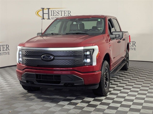 2023 Ford F-150 Lightning XLT