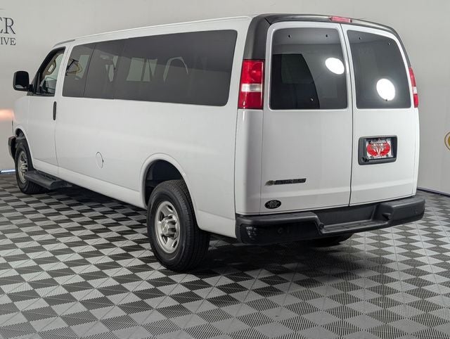 2023 Chevrolet Express 3500 LS Passenger