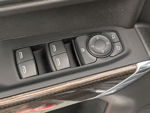 2022 Chevrolet Silverado 1500 LTD 2WD Crew Cab Short Bed LT