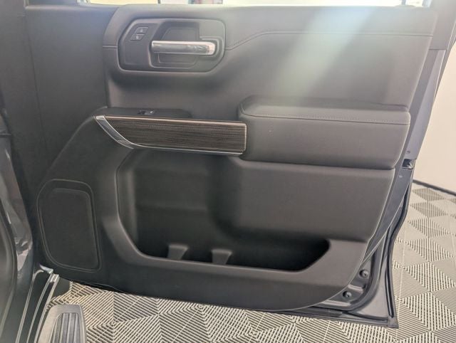 2022 Chevrolet Silverado 1500 LTD 2WD Crew Cab Short Bed LT