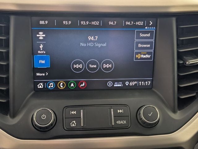 2020 GMC Acadia Denali