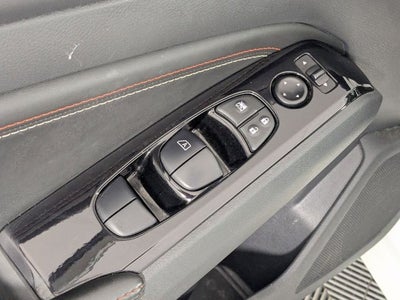 2023 Nissan Altima SR FWD