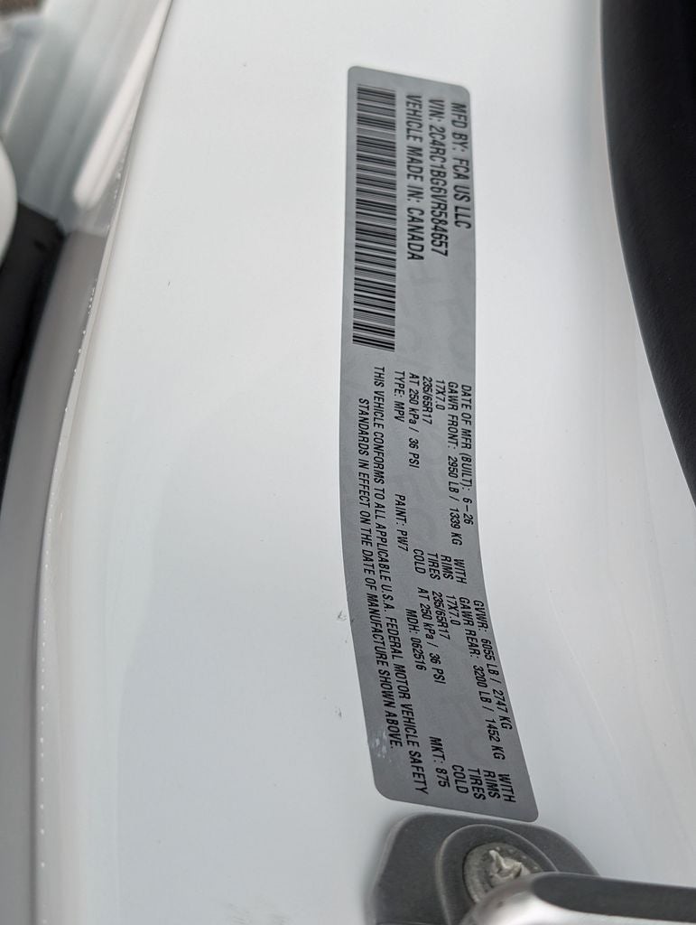 2027 Chrysler Pacifica Select