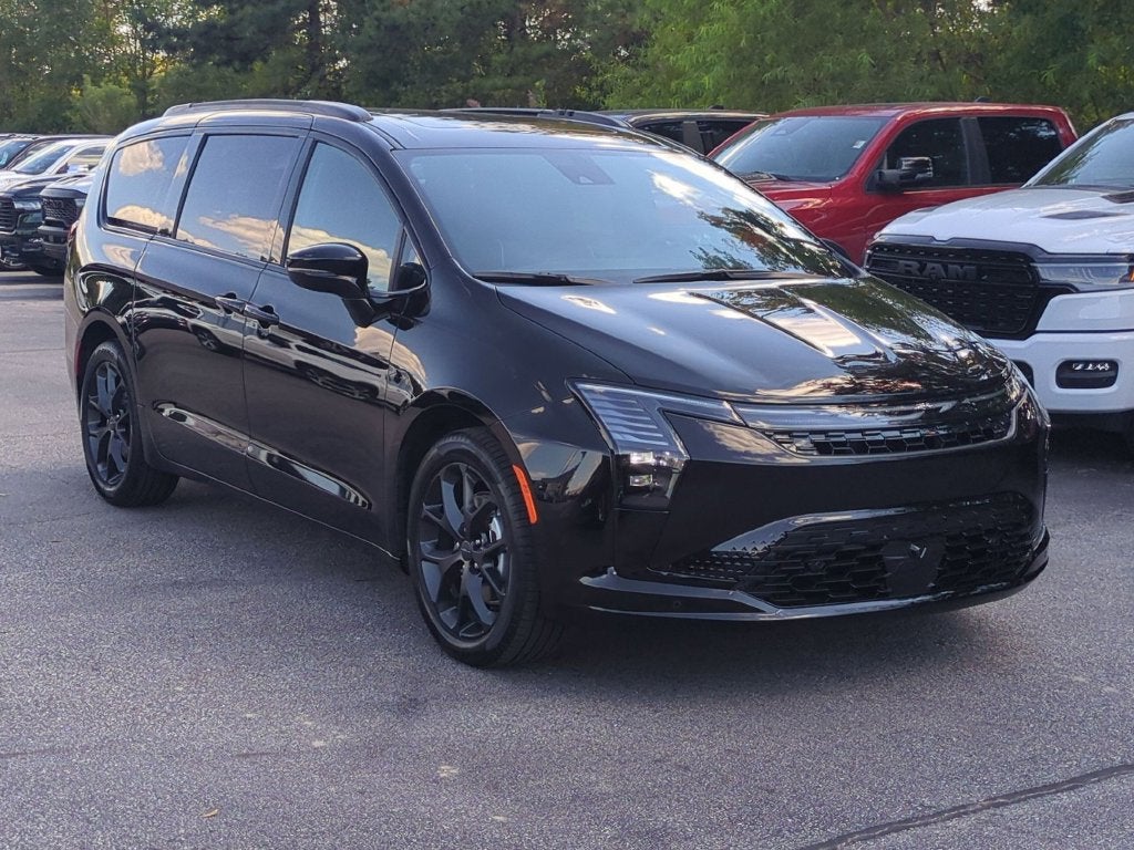 2027 Chrysler Pacifica Limited