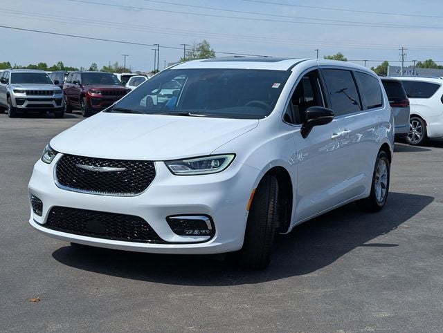 2026 Chrysler Pacifica Limited