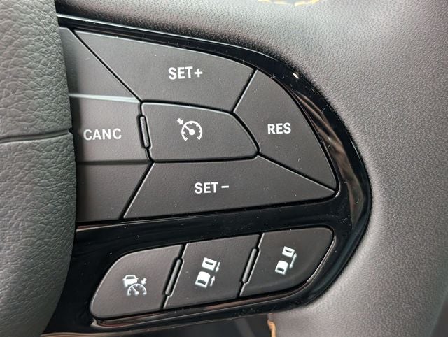 2027 Chrysler Pacifica Pinnacle