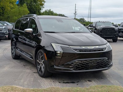 2027 Chrysler Pacifica Pinnacle