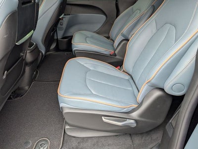 2027 Chrysler Pacifica Pinnacle