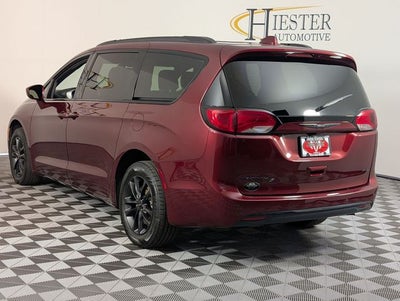 2020 Chrysler Pacifica Launch Edition