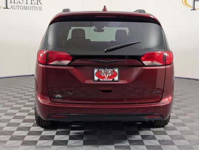 2020 Chrysler Pacifica Launch Edition