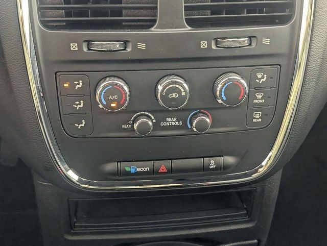 2020 Dodge Grand Caravan SE