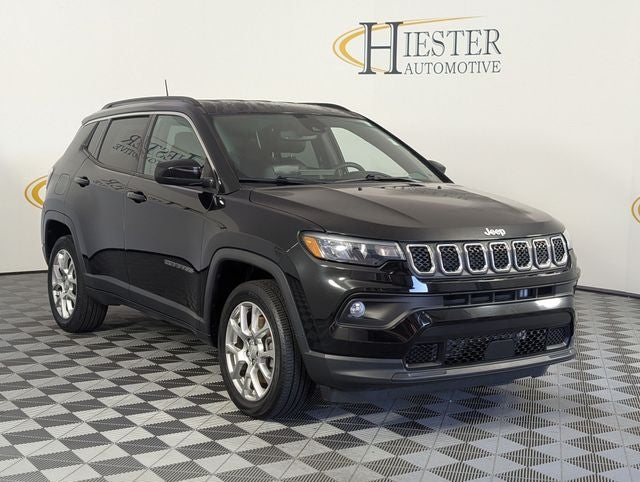 2023 Jeep Compass Latitude Lux